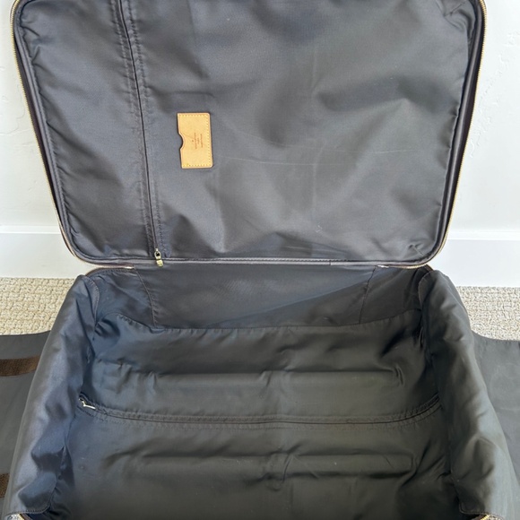 Louis Vuitton Monogram Pegase 60 Rolling Luggage - Picture 13 of 16